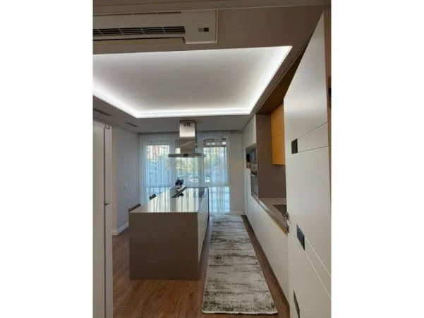 Tirane, shitet apartament 2+1 Kati 2, 106 m² 255.000 € (Blloku Gintash)
