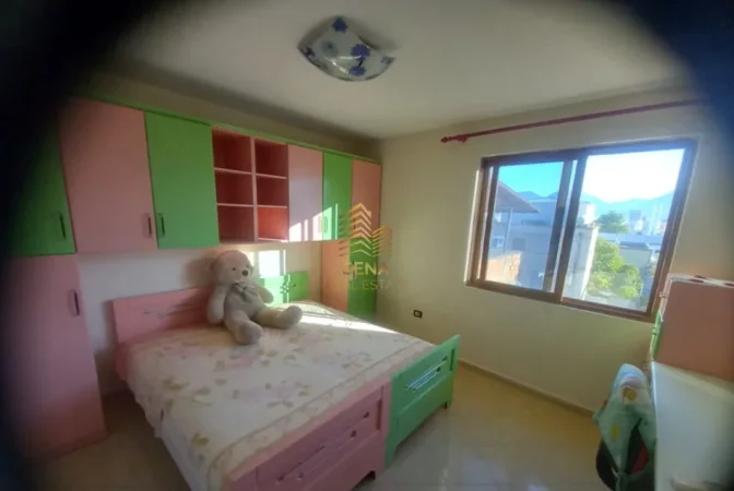 Tirane, jepet me qera apartament 1+1 Kati 2, 74 m² 420 € (Selite)