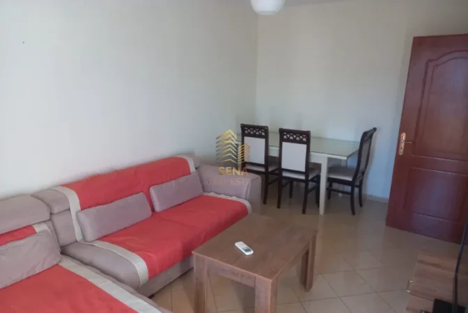 Tirane, jepet me qera apartament 1+1 Kati 2, 74 m² 420 € (Selite)