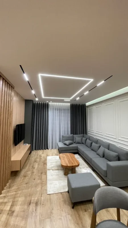 Tirane, jepet me qera apartament 2+1+Ballkon Kati 2, 120 m² 1.500 € (Liqeni i Thate)