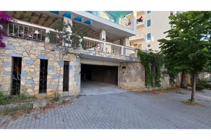 Vlore - Lungomare, shitet apartament+verande | Penthouse 2+1+Ballkon Kati 5, 117 m² 270.000 € (Rruga Dhimitër Konomi, Vlore)
