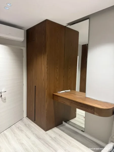 Tirane, jepet me qera apartament 1+1+Ballkon , 75 m² 700 € (Laprake)