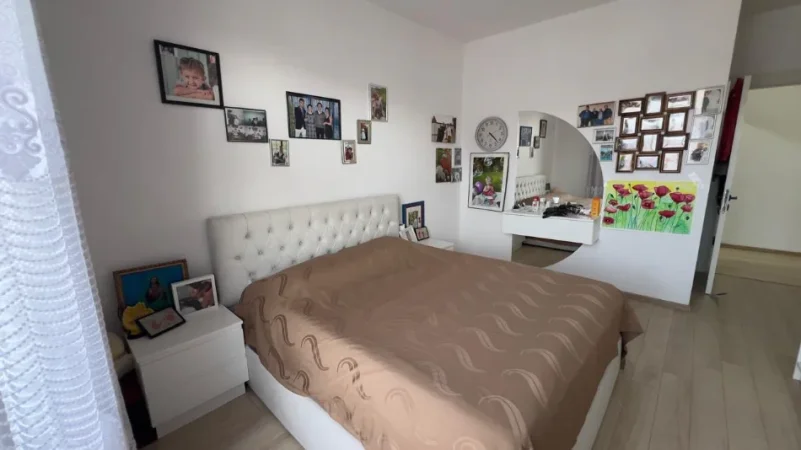 Tirane, shitet apartament 2+1 , 104 m² 125.000 € (Kamez)