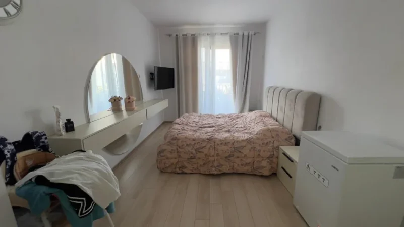 Tirane, shitet apartament 2+1+Aneks+Ballkon Kati 8, 104 m² 125.000 € (Kamez)