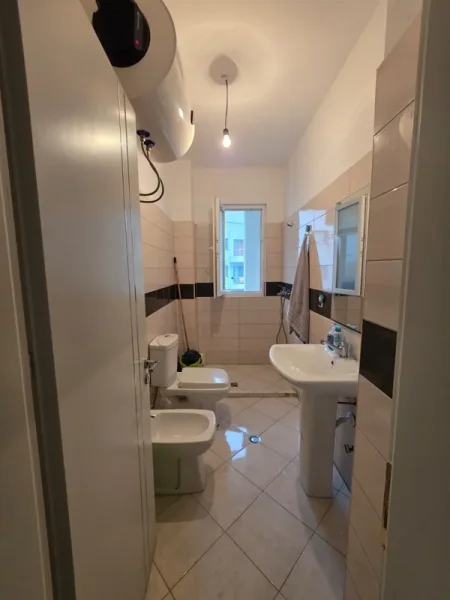 🏖️ SHITET APARTAMENT 1+1 NË SHËNGJIN – AFËR CORAL