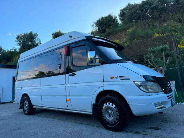 Vlore - Lungomare, shitet van | minibus Benz - Mercedez Nafte, e bardhë manuale 7.500 €