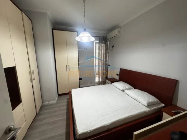 Tirane, jepet me qera apartament 3+1 Kati 6, 115 m² 1.200 € (Kompleksi Delijorgji)