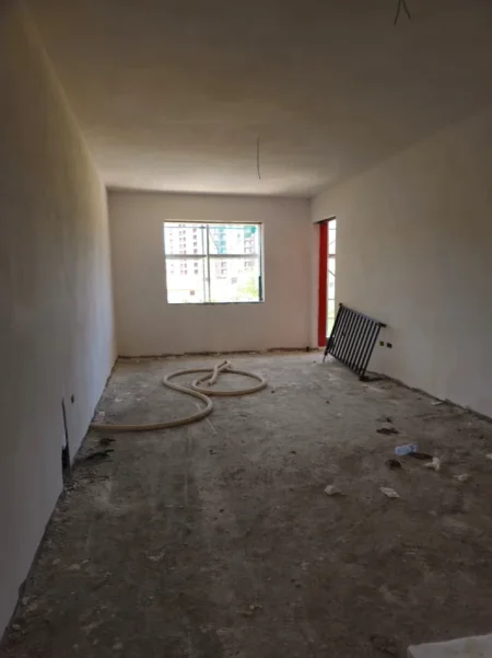 Tirane, shitet apartament 2+1+Aneks+Ballkon , 115 m² 125.600 € (Paskuqan)
