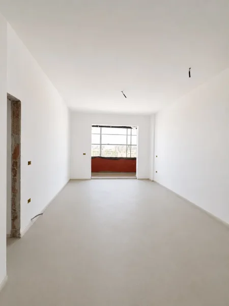 Tirane, shitet apartament 1+1 Kati 8, 67 m² 202.000 € (SQUARE 21)