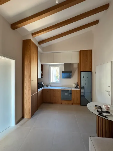 Shqiperi, shitet apartament 1+1+Ballkon Kati 3, 52 m² 220.000 € (Sofo Duni Dhermi)