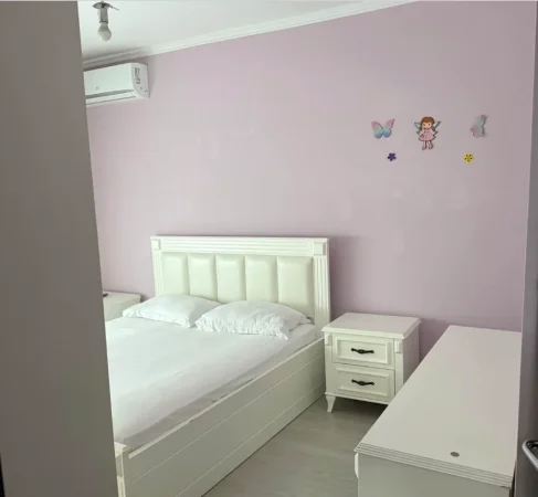 Tirane, jepet me qera apartament 2+1 Kati 7, 95 m² 750 € (Komuna parisit)