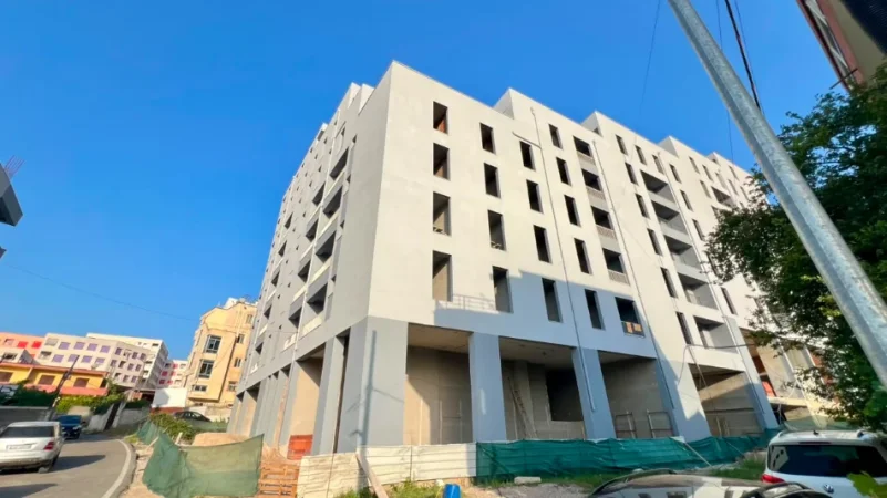 🏠SHITET: 2+1+2wc 📍Ali Demi (Evergreen Residence) - Orientim:JUG plote diell🌞 - 172,000€ - Pallat V.2026 - K.5 - Sp.111m² || Perfundon Dhjetor 2026