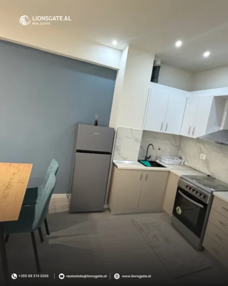 Tirane, jepet me qera apartament 1+1 Kati 1, 65 m² 650 € 