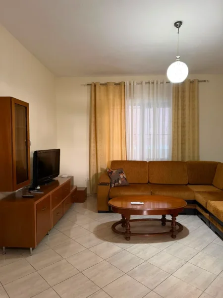 Tirane, jepet me qera apartament 2+1 Kati 1, 100 m² 400 € (Tek Bar Artisti)