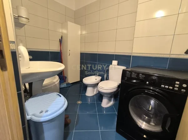Tirane, jepet me qera apartament 2+1 Kati 7, 110 m² 550 € (Astir)