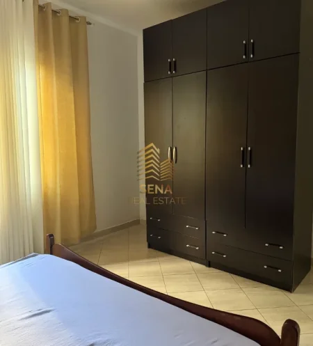 Tirane, jepet me qera apartament 2+1 Kati 1, 90 m² 400 € (Astir)