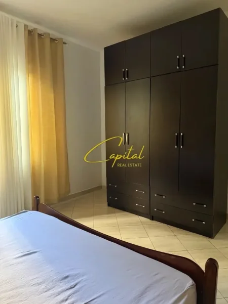 Tirane, jepet me qera apartament 2+1 Kati 1, 100 m² 400 € (ASTIR)