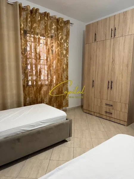 Tirane, jepet me qera apartament 2+1 Kati 1, 100 m² 400 € (ASTIR)