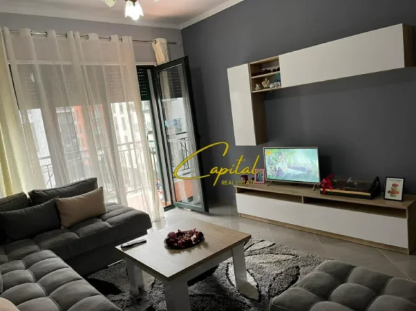 Tirane, jepet me qera apartament 1+1 Kati 3, 80 m² 500 € (ASTIR)