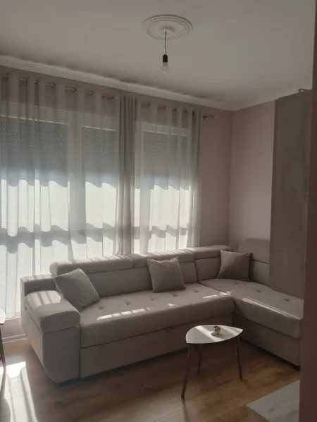 💥Tirane, jepet me qera apartament 1+1 Kati 9, 65 m² 500 € (Don Bosko ,Tiranë)