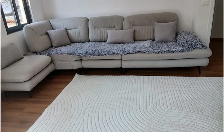Tirane, jepet me qera apartament 2+1 Kati 4, 90 m² 450 € 