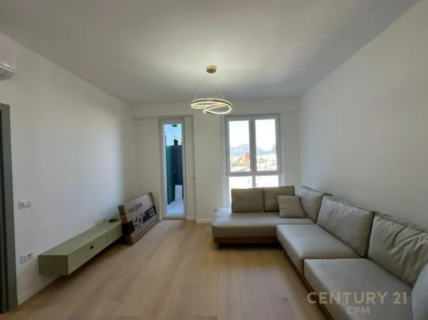 Tirane, jepet me qera apartament 1+1 Kati 6, 55 m² 750 € (komuna e parisit)