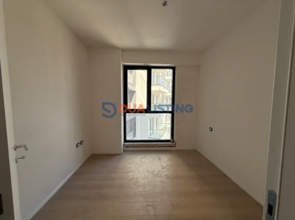 Tirane, shitet apartament 2+1 , 92 m² 155.720 € 
