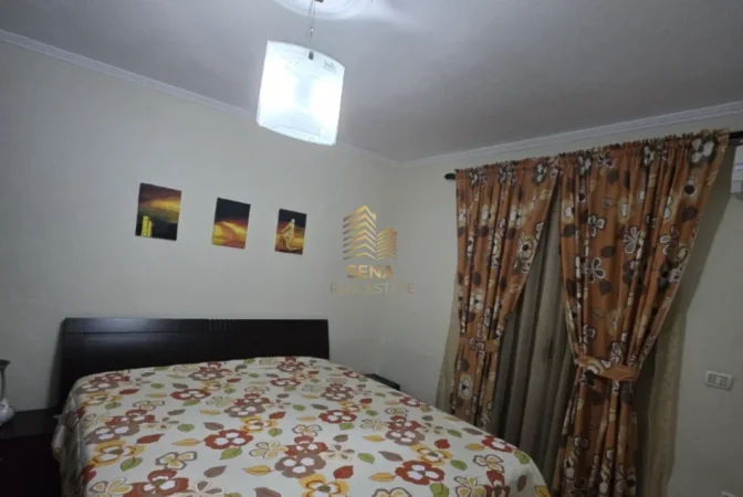 Tirane, jepet me qera apartament 2+1+Ballkon Kati 1, 100 m² 450 € (5 Maji)