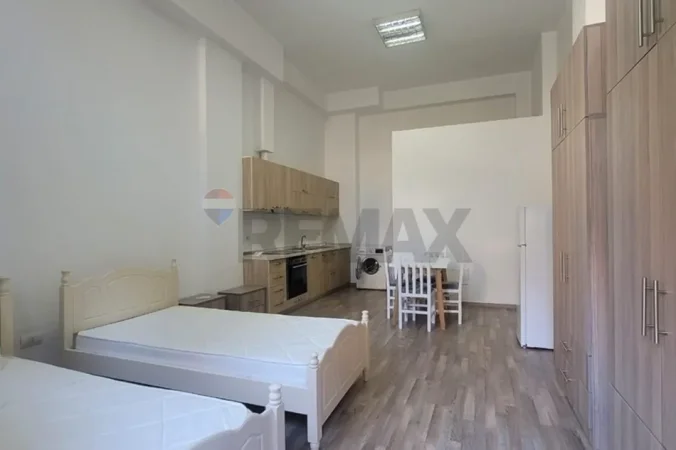 Tirane, jepet me qera apartament Studio Kati 0, 46 m² 40.000 € (Bulevardi Zhan D'ark)
