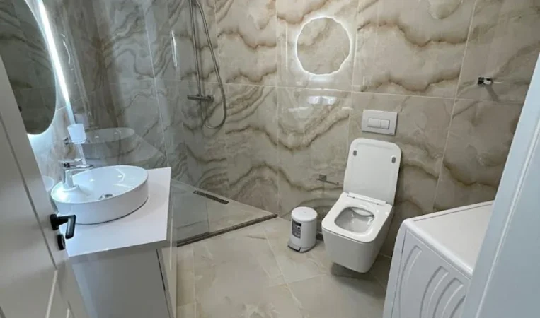 Tirane, jepet me qera apartament 1+1 Kati 5, 60 m² 500 € 