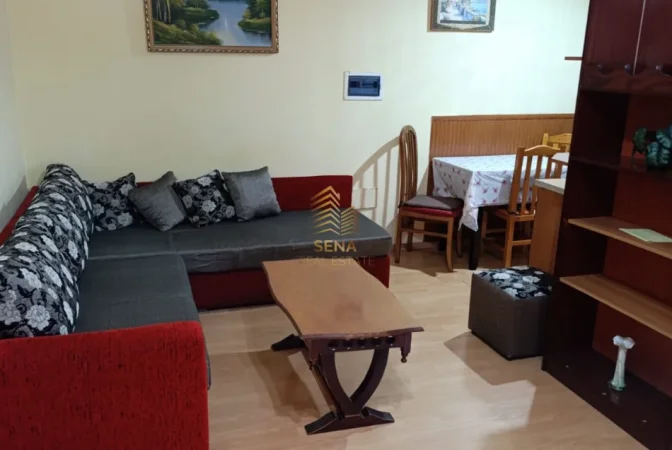 Tirane, jepet me qera apartament 2+1+Ballkon Kati 3, 80 m² 500 € (Don Bosko)