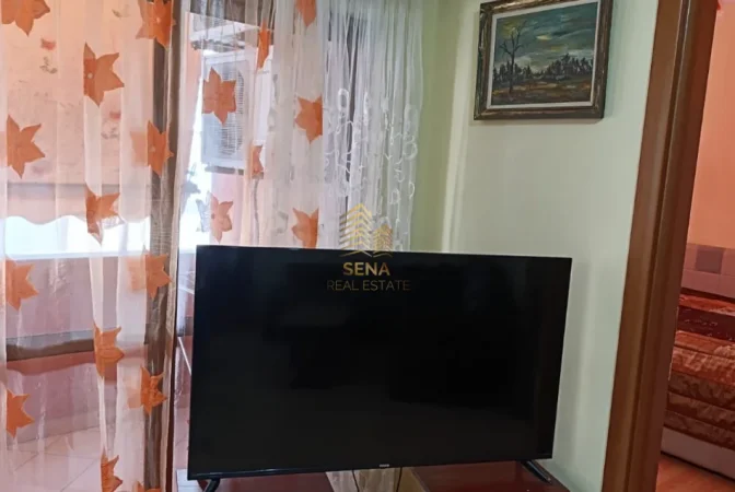Tirane, jepet me qera apartament 2+1+Ballkon Kati 3, 80 m² 500 € (Don Bosko)