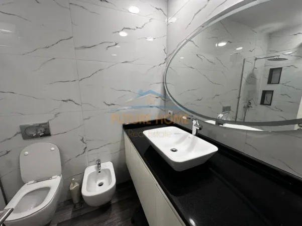 Tirane, jepet me qera apartament 3+1 Kati 6, 115 m² 1.200 € (KOMPLEKSI DELIJORGJI)