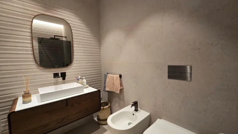 Vlore, shitet apartament 2+1 Kati 0, 77 m² 550.000 € (Palase)