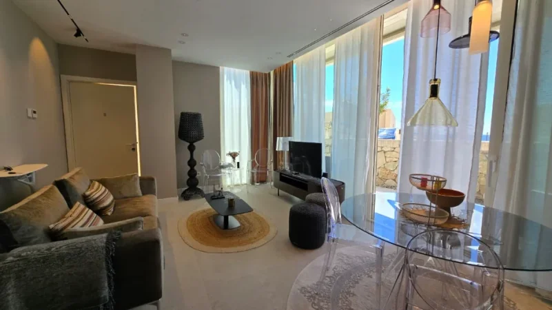 Vlore, shitet apartament 2+1 Kati 0, 77 m² 550.000 € (Palase)