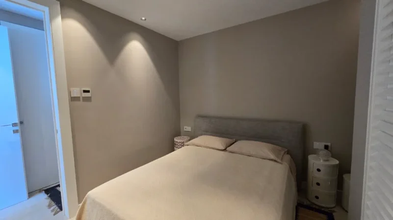 Vlore, shitet apartament 2+1 Kati 0, 77 m² 550.000 € (Palase)