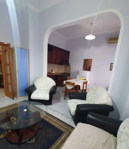 Apartament 2+1 me qera- Shallvaret 600 Euro (Shallvaret)