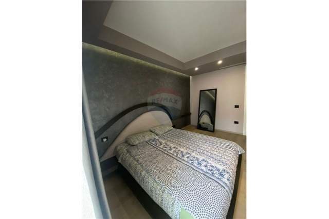 Tirane, jepet me qera apartament 2+1+BLK Kati 8, 108 m² 1.300 Euro (Kompleksi Delijorgji)