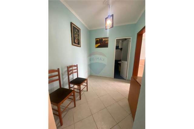 Tirane, shitet apartament 1+1 Kati 7, 70 m² 72.000 Euro (Fresk)