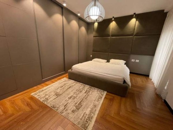 Tirane, jepet me qera apartament 2+1+BLK Kati 4, 100 m² 1.000 Euro (Rruga Panorama)