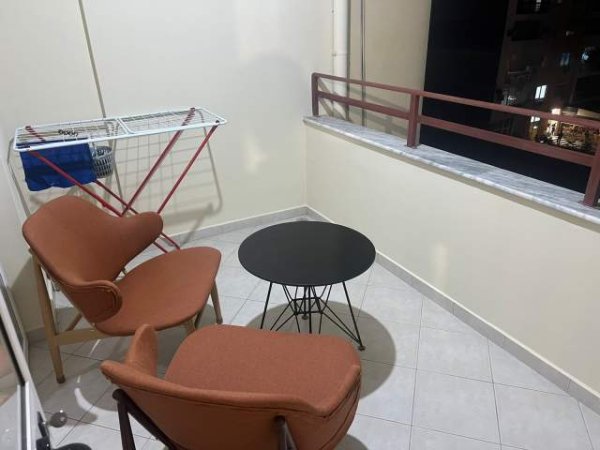 Apartament 1+1 me qera ne Astir(pallati mbas bar Artistit)² 47.000 Leke (Astir)