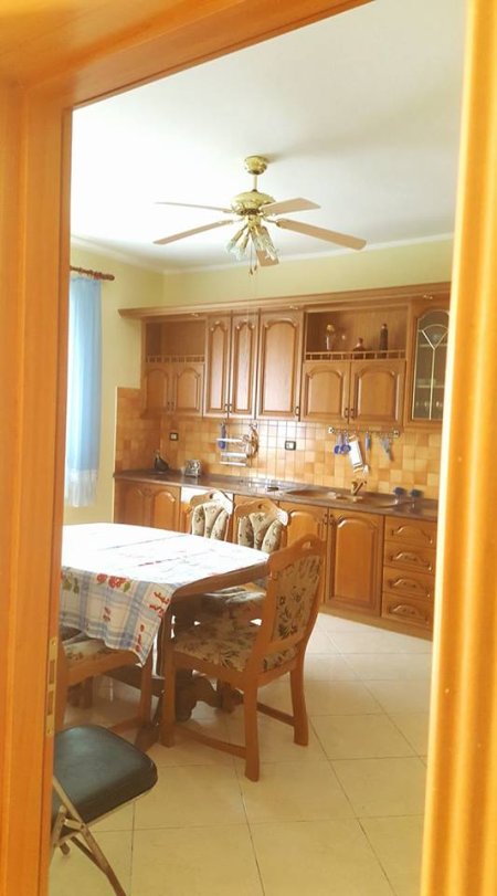 !!SHITUR!!Durres, shes Vile 3 Katshe Kati 3, 157 m² 260.000 Euro (Golem)