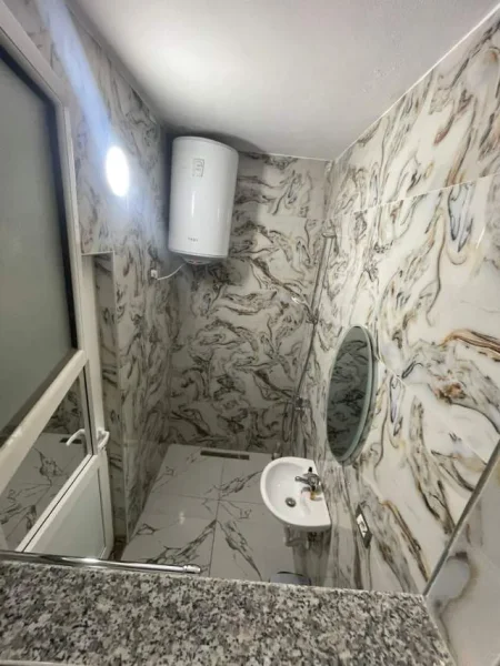 Ndertese private 5 kateshe me qera - Don Bosco (prane Fiori di Bosco) 5.000 Euro (Fiore Di Bosko)