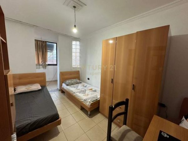 Tirane, jepet me qera apartament 100 m² 600 Euro