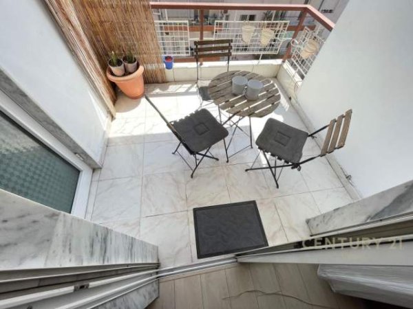 Tirane, jepet me qera apartament 2+1+BLK Kati 4, 120 m² 750 Euro (pranë KIKA 2, Komuna e Parisit)