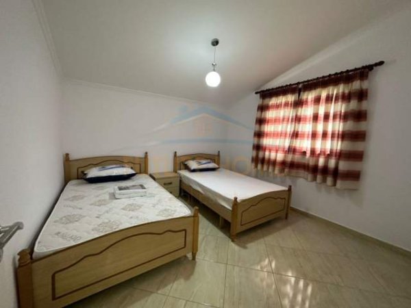 Tirane, jepet me qera apartament 2+1 Kati 4, 102 m² 600 Euro
