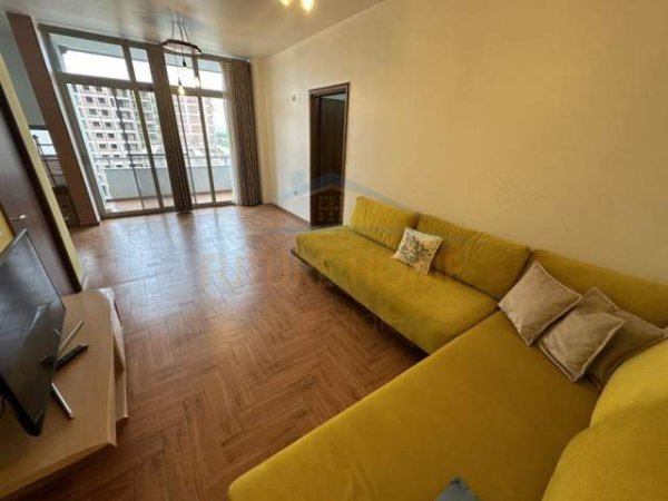 Tirane, shitet apartament 2+1+BLK 105 m² 100.000 Euro (Teodor Keko)