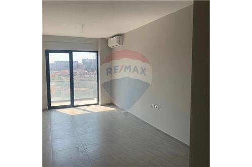 Tirane, shitet apartament 1+1 Kati 4, 62 m² 109.000 Euro (Ndre Mjeda)