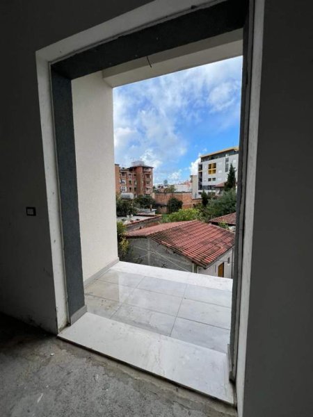 Tirane, shitet apartament 2+1+A+BLK Kati 2, 124 m² 198.000 Euro (Rruga Elbasanit)