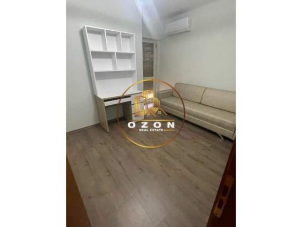 Tirane, jepet me qera apartament 2+1 Kati 2, 92 m² 650 Euro (Rruga e Bogdaneve)